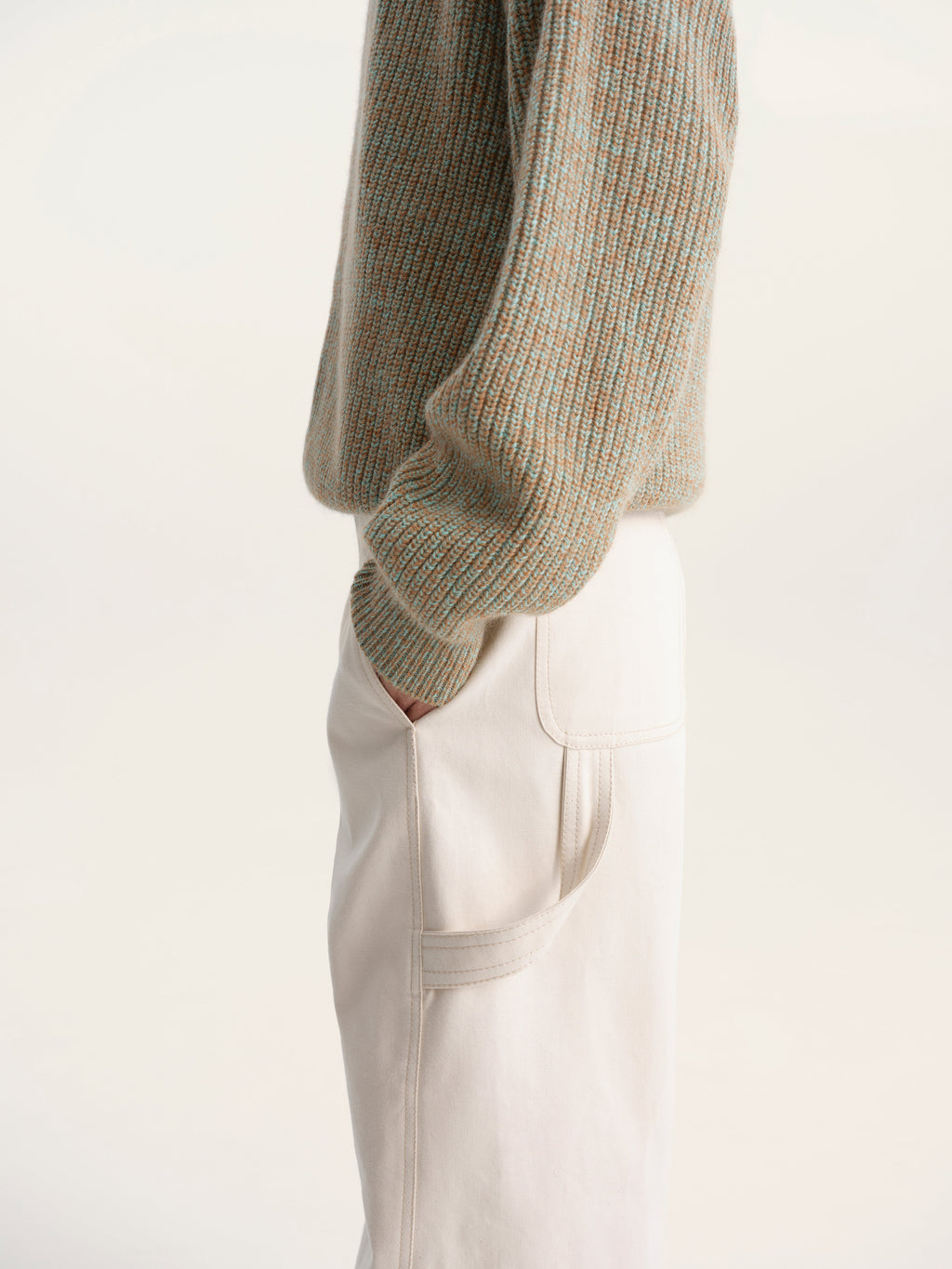 Straight-Leg Trousers in Ivory