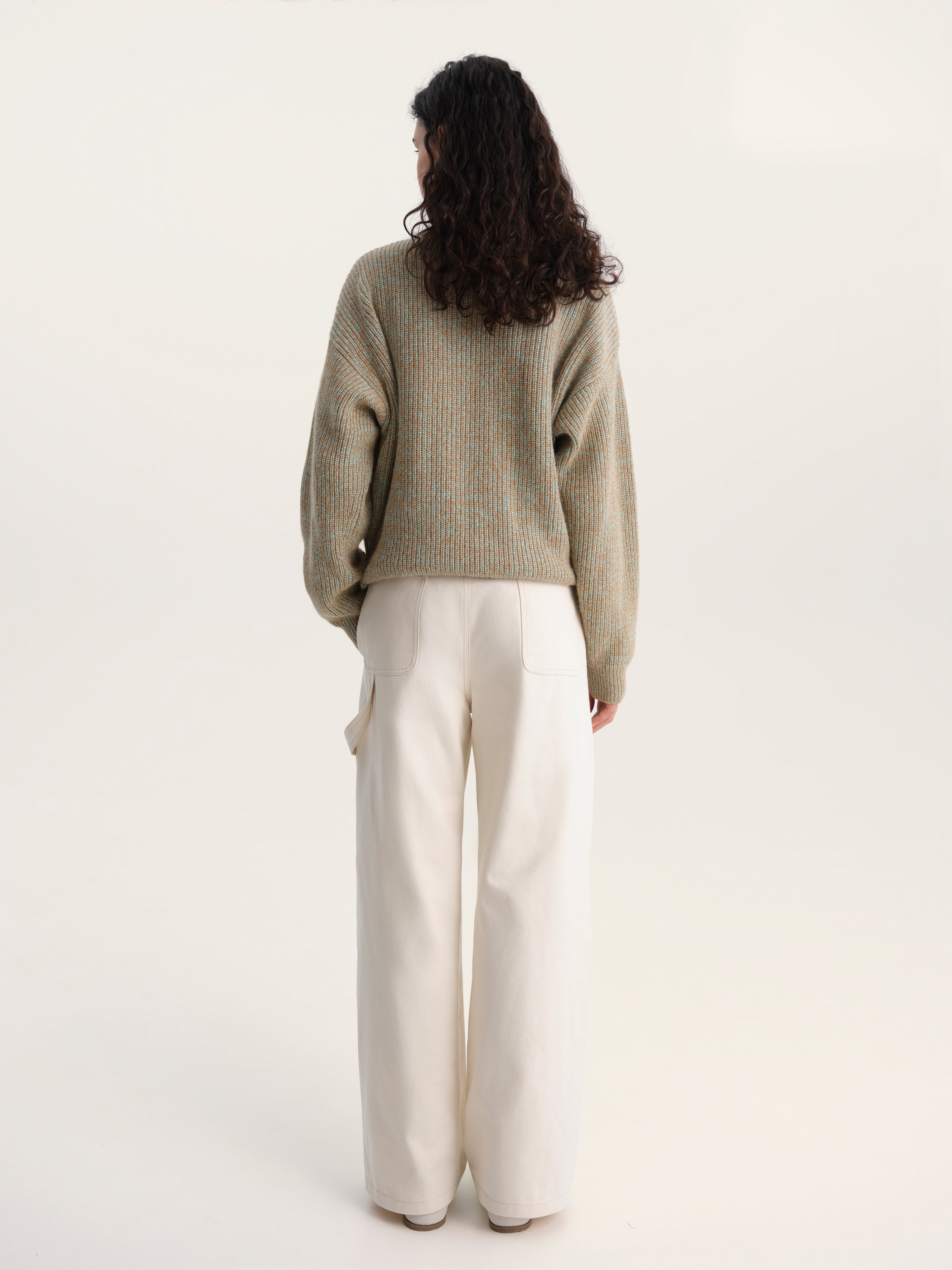 Straight-Leg Trousers in Ivory